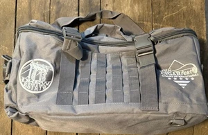 2016 Cigarfest Dre Estate Cigars International Borsone Borsa Tattica Grigio - Foto 1 di 6