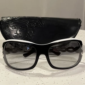 Occhiali da sole vintage Versace bianco e nero argento intrecciato strass braccia 4070-b - Foto 1 di 9