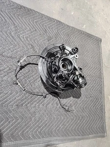 16-24 Dodge Jeep GC Durango Rear Driver Side Spindle Knuckle Hub 04877113AC OEM - Picture 1 of 7