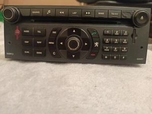 Autoradio Gps Nav RT3-N3 - 10 list Peugeot Citroen avec codage 96614505xa - Imagen 1 de 4