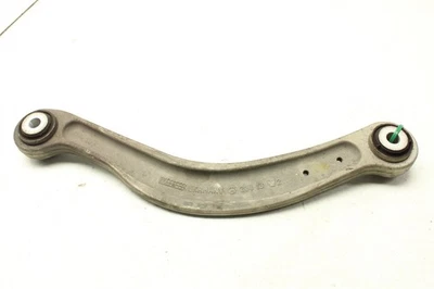 Mercedes-Benz AMG C63 2015 cupé brazo de control trasero derecho pasajero superior derecho  Foto 1 de 4