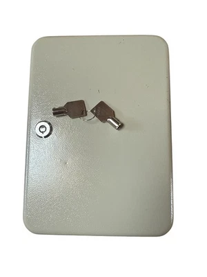 48Key Cabinet Wall Mount Key Storage Lock Box Pre-Owned - Image 1 of 4