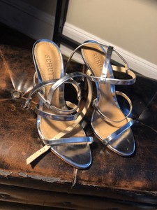 schutz constancia heels