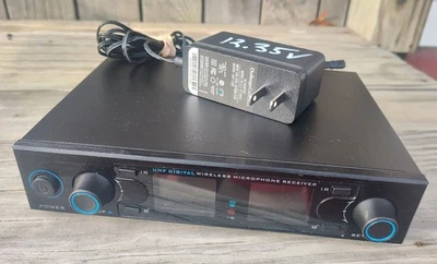 RBR D733 Digital UHF Wireless Microphone Transmitter / Receiver Only - Karaoke - Image 1 of 4