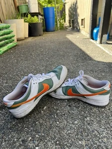Size 11 - Nike Dunk Low NY vs. NY - Picture 1 of 6