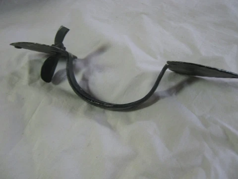 VINTAGE BLACK IRON THUMB LATCH HANDLE Cover