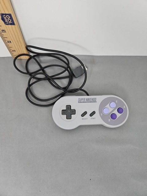 Super Nintendo Entertainment System Controller - Hardware