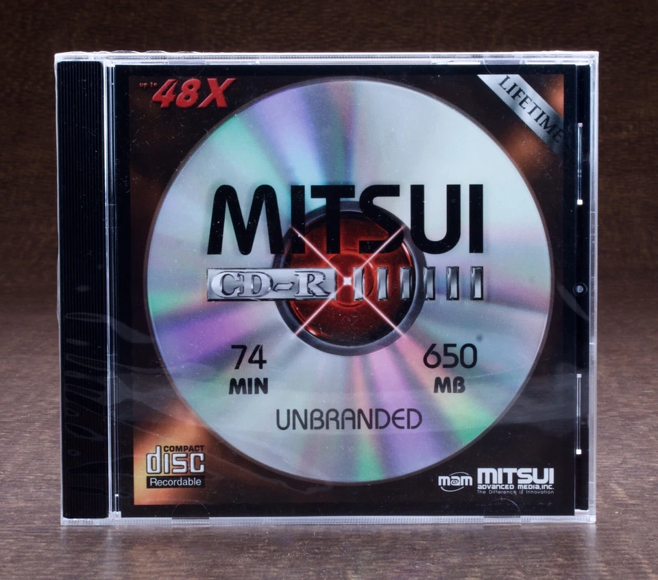 Mitsui CD-R 74 Min 650 MB Thermal Discs Unbranded 48X - Image 1 of 2