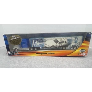 Hot Wheels Maßstab 1:64 2002 Transporter Tribute NASCAR Buddy Baker 21 Truck - Neu in OVP - Bild 1 von 11
