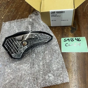 Freightliner GNR 18609001, Turn Signal, Lamp Left Hand - Picture 1 of 2