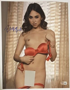 Riley Reid signiertes 11x14 Foto. Schauspielerin erwachsen.  Beckett Echtheitszertifikat. Sexy. Modell. B35 - Bild 1 von 1