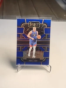 2023-24 Panini NBA Select Courtside Blue Prizm Nikola Jokic Nuggets - Bild 1 von 5