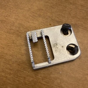 Kenmore 385 385.12216790 Sewing Machine Replacement OEM Part Feed Dog - Picture 1 of 1