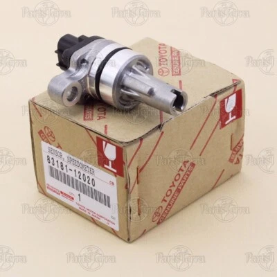 Genuine OEM Toyota 4RUNNER FJ CRUISER  SEQUOIA Vehicle Speed Sensor 83181-12020 - Image 1 of 4