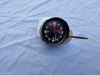 NOS 1976-1979 CHEVROLET CHEVETTE DASH CLOCK 994847 READ AUCTION Foto 1 de 4