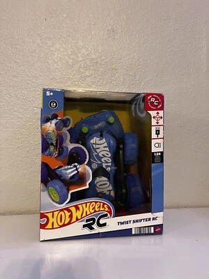 Hot Wheels Twist Shifter RC, Remote-Control Vehicle, Headlights, Rechargeable  - Image 1 of 2