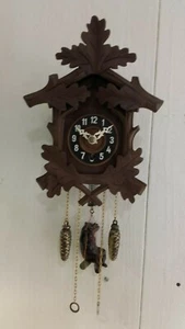 Wintermantel Uhr, Selten, Schaukel mit Bär, Antik - Bild 1 von 3