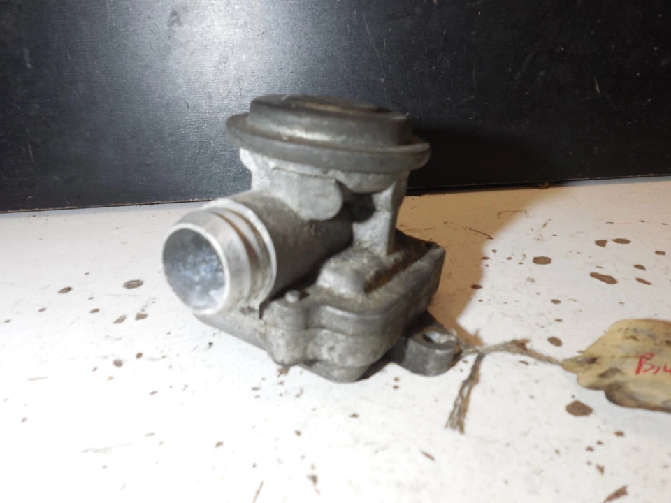 Smog Air Injection Pump Check Valve EGR 08-14 Mercedes Benz SL550 CL550 C300 - Image 1 of 4