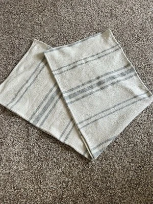Pottery Barn Chic Textured Table Runner Grey/Blue Neutral Tones Size 18” X 108” - Image 1 of 4