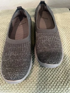 BareTraps Gray Slip-on Sneakers 8.5 - Picture 1 of 5