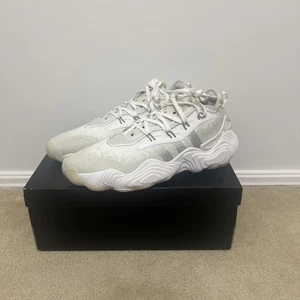 Size 11.5 - adidas Trae Young 3 White Silver Metallic - Picture 1 of 9