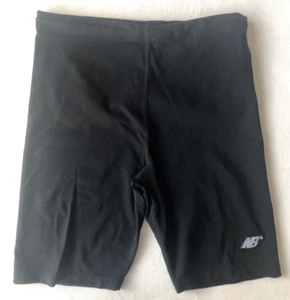 New Balance Men's Bike Compression Shorts in Black 8" Inseam Size Small - Picture 1 of 3