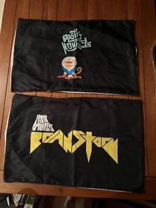 Juego de Funda de Almohada Arctic Monkeys Raro Brianstorm NUEVO Par Falso - Imagen 1 de 4