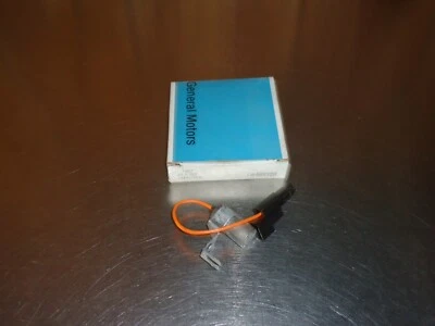 全新 NOS 通用无线电电容器 469328 1978 - 1981 别克富豪雪佛兰 GMC — 第 1/2 张图片