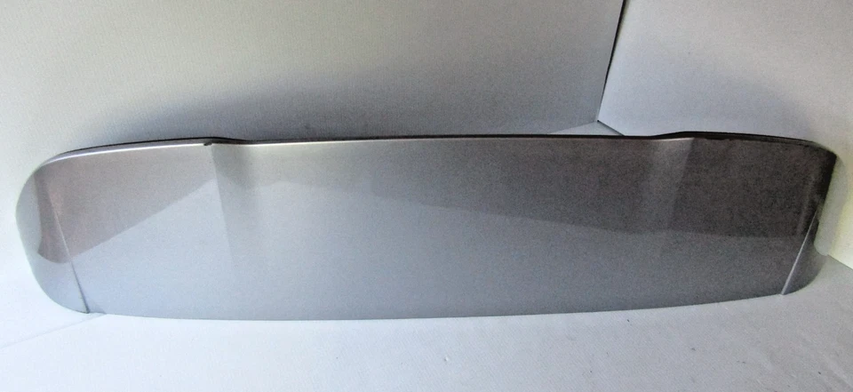 Alerón puerta trasera Audi Q5 SQ5 18-24 80A827933D plateado metálico Foto 1 de 4