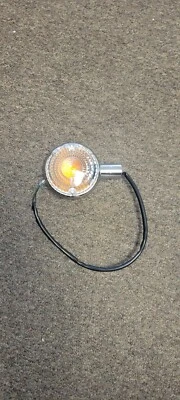 OEM YAMAHA TURN SIGNAL ROYAL STAR VENTURE V STAR 650 CUSTOM 1D6-83340-01-00 - Image 1 of 2