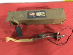 Unidad de envío de combustible GM AC 6425419 de lote antiguo 61-64 Chevrolet Corvair - Imagen 1 de 1