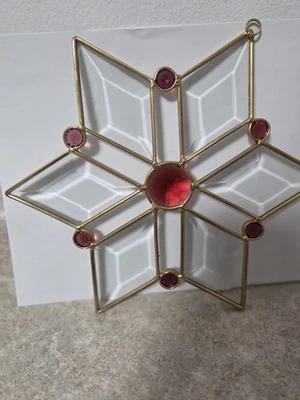 Ручной работы витраж снежинка, золото и красный цвет Рождественский декор окна - Изображение 1 из 2