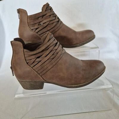 Коричневые замшевые ботильоны Rampage с бахромой. Размер 7 - Изображение 1 из 4