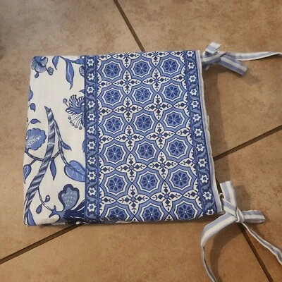 NUEVO Pottery Barn Marianna Floral Rayas KING Sham Palampore Azul Blanco Foto 1 de 4