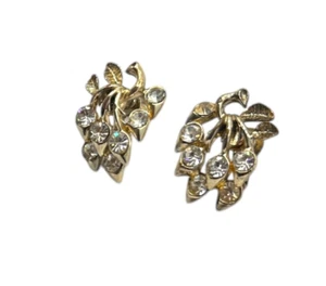 Vintage 1940s '50s Coro Rhinestone Grape Cluster Leaves Screwback Earrings - Picture 1 of 4