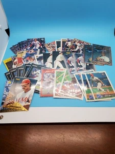 Juan Gonzalez 34 Card Lot! Topps Pinnacle Donruss Upper Deck Fleer! - Picture 1 of 7