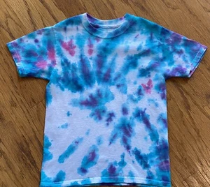 TIE-DYE Boy’s T-Shirt~SMALL 6-7~S/S 100% Cotton Home-Made EUC - Picture 1 of 3