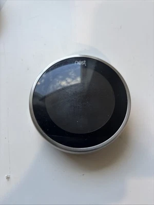 Nest Learning 恒温器 A0013 抛光钢二手已测试 — 第 1/4 张图片