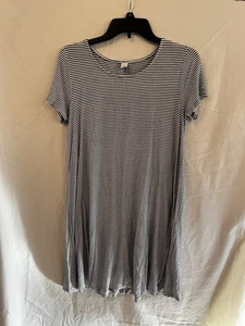 Old Navy Kleid Größe M Stretch schwarz-weiß gestreift Kurzarm Muster - Bild 1 von 5
