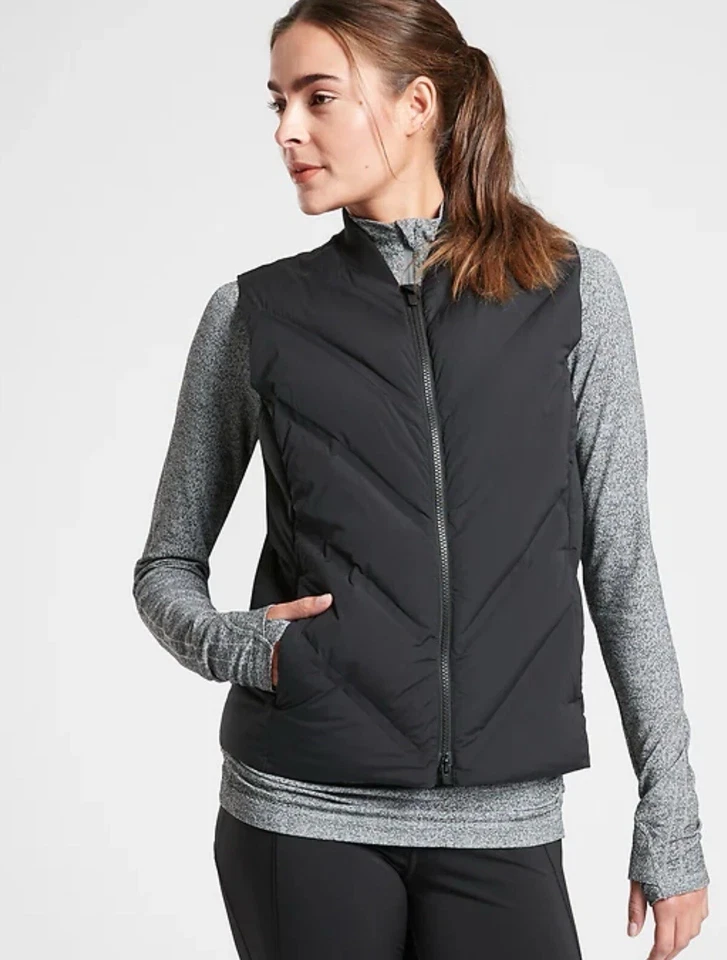 Athleta Inlet Vest Size M Quilted Down Yellow Wind Water Resistant Gilet 983000