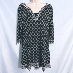White House Black Market Black & White Tunic Size M - Picture 1 of 3
