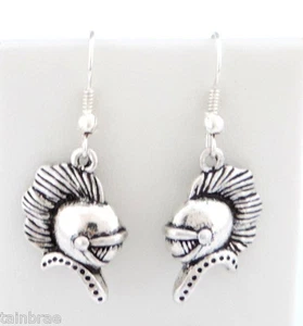 Centurion Helmet I Warrior Helmet Earrings - Picture 1 of 3