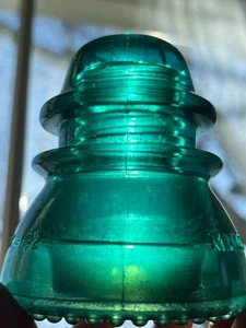 Hemingray - 42 Glass Insulator in Dark Green Teal CD 154 + Wood Screw Pin - Picture 1 of 16