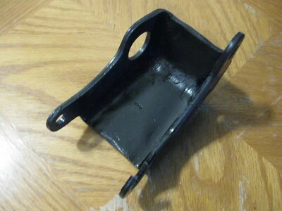 Chevrolet Corvette 1963 1982 S/negro P/bomba de dirección Brkt. Foto 1 de 2