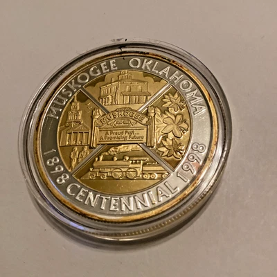 MUSKOGEE OK .999 SILVER W/GOLD OVERLAY COIN 1898-1998 CENTENNIA 1oz - Image 1 of 4