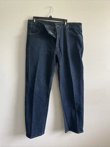 Vintage Men’s Wrangler Jeans Size 38x30 Relaxed Fit Straight Leg - Picture 1 of 5
