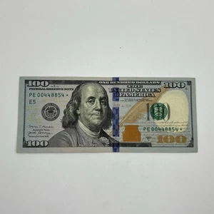 Serie 2017A ~ US Hundert Dollar Schein Star Note 100 $ Richmond PE 00448854 * - Bild 1 von 2