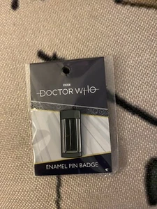 Doctor Who 12th Doctor Tardis TT Capsule enamel Pin Badge - Picture 1 of 1