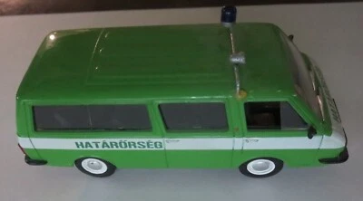 Hatarorseg RAF 2203 Latvia DeAGOSTINI 1/43 - Custom made - Image 1 of 4