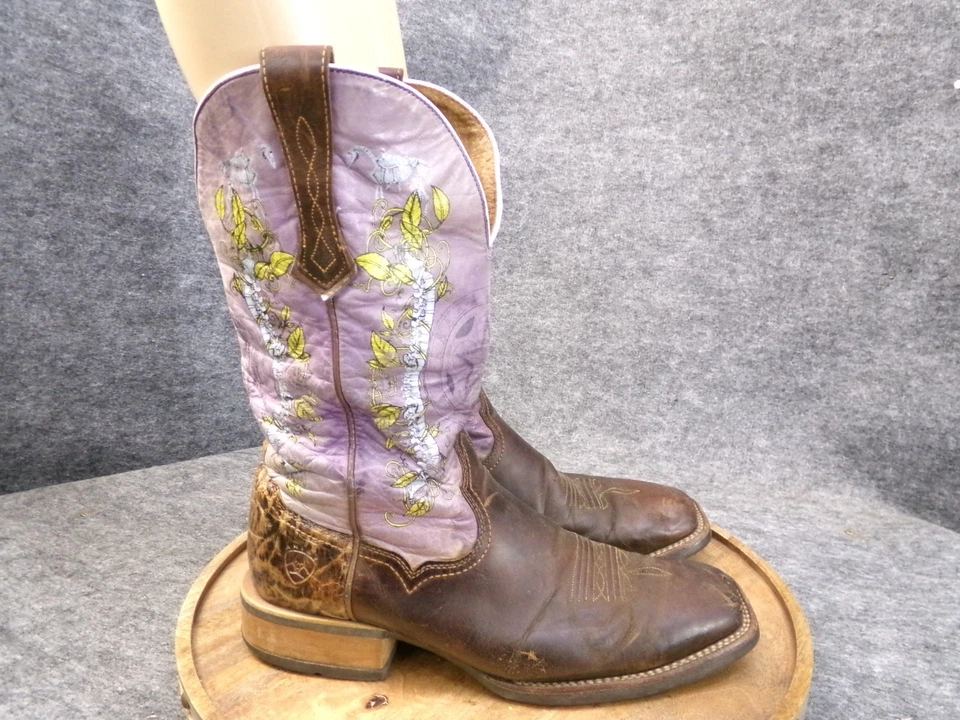 Botas Ariat masculinas Outlaw roxo ocidental floral biqueira quadrada tamanho 10 D 10009584 - Imagem 1 de 4